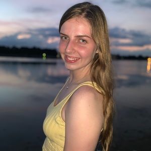 Meet your Posher, Megan